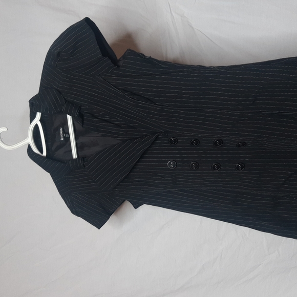 Pinstripe Le Chateau Dress with Flair bottom - Picture 4 of 5